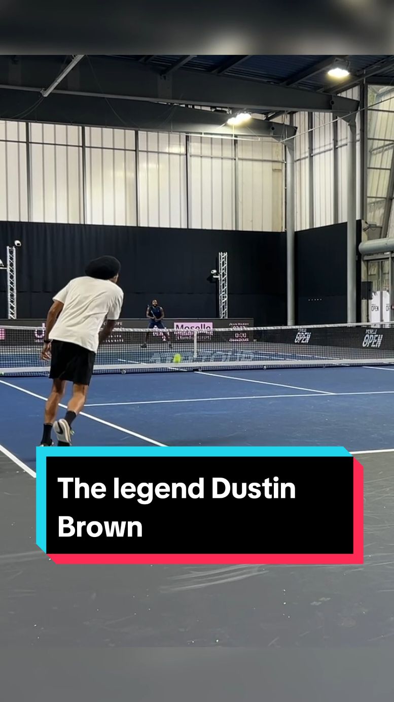 It was cool to see the legend Dustin Brown at the Moselle Open. One of the most entertaining tennis players 👌 #tennis #tennislegend #tenis #tennistiktok #tennisplayer #tennisfun #tennisfan #dustinbrown 