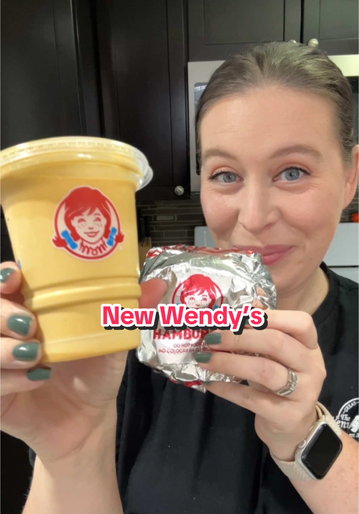 Salted Caramel Frosty ans Mushroom Bacon Cheeseburger @Wendy’s  #wendys #newfastfood #newfood #fastfood #frosty #saltedcaramelfrosty #cheeseburger #tastetest #foodreview #Foodie #food 