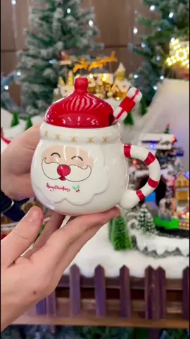 Olha que achado mais fofo na Shopee! 🎅☕✨ #AchadinhoDeNatal #canecafofa #achadosnashopee 