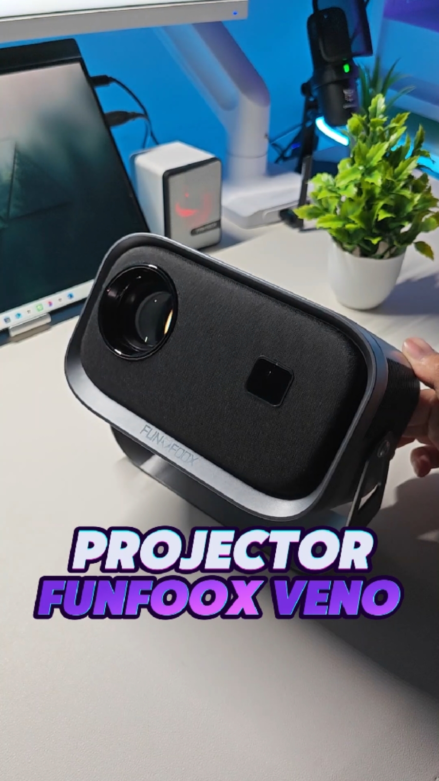 😈Funfoox Veno โปรเจคเตอร์พกพาตัวจบ ที่เปิดจอใหญ่ได้ถึง 150 นิ้ว! #desksetup #projector #funfoox #gadget #โปรเจคเตอร์พกพา #แจกโบนัสท้าลมหนาว 