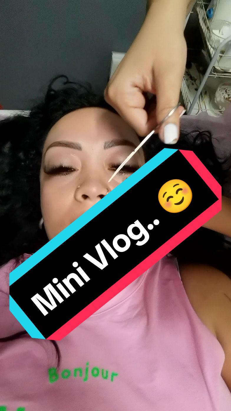 How my day went it's all about supporting small business it's my favorite thing to do🥰❤️ @Salon Headsup 2 @SalonHeadsUp @Chatyoka Fisher Muna #minivlog #voiceover #supportlocal #supportlocalbusinesses #fyp #vlogs #baddie #spendthedaywithme #explore 