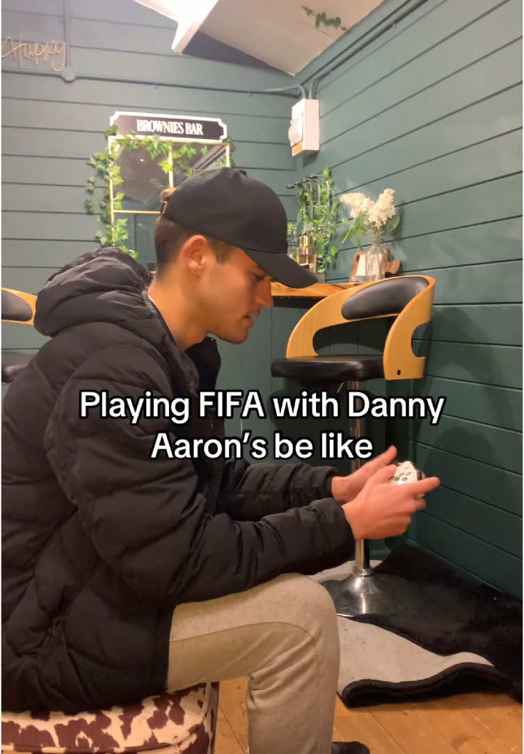 #fyp #dannyaarons #fifa #wallahi #inshallah #comedyvideo #tennesseethresh 