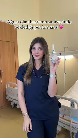 5 saniyede bakınca ağrılarınız geçiyor. #hemşire #hemşirehanım #serum #hastane #nöbet #acilservis #parol #ağrıkesici #ebe #doktor #nurse #hospital 