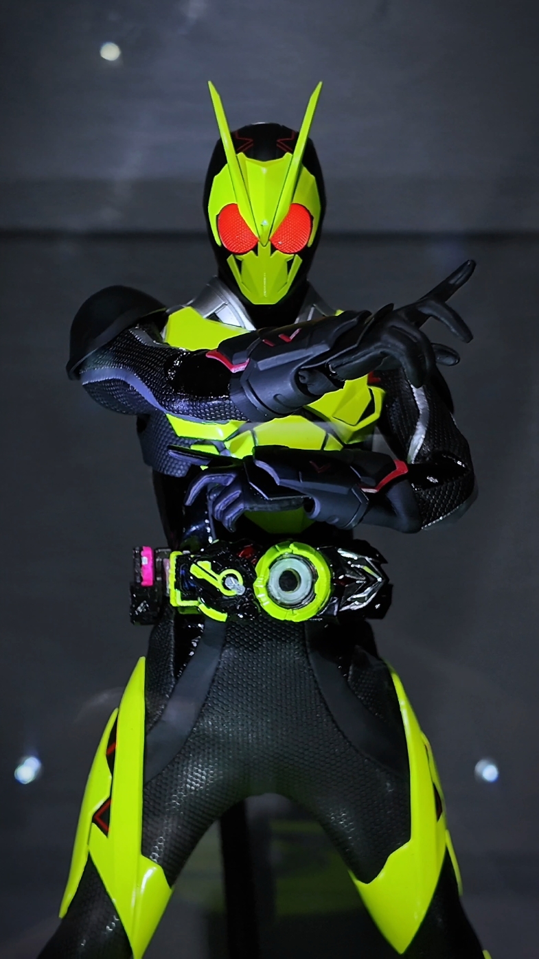 RAH GENESIS Kamen Rider Zero-One Rising Hopper💚 เป็นอีกตัวที่งานดีมากเหมือนสูทจริง ขนาด1/6 #rah #realactionhero #ฟิกเกอร์ #โมเดล #仮面ライダー #MaskedRider #kamanrider #kamanriderzeroone #zeroone #risinghopper #เซโร่วัน #仮ライダーゼロワン #maskedriderzeroone #มาสไรเดอร์เซโร่วัน 