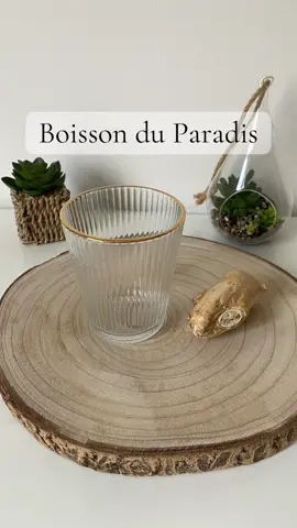 🥃Boisson du Paradis 🫚.             📝 Abou Nou'aim a mentionné dans le livre, la médecine prophétique, d'après un récit d'Abi said Al-Khodry (qu'Allah soit satisfait de lui) qui dit : 