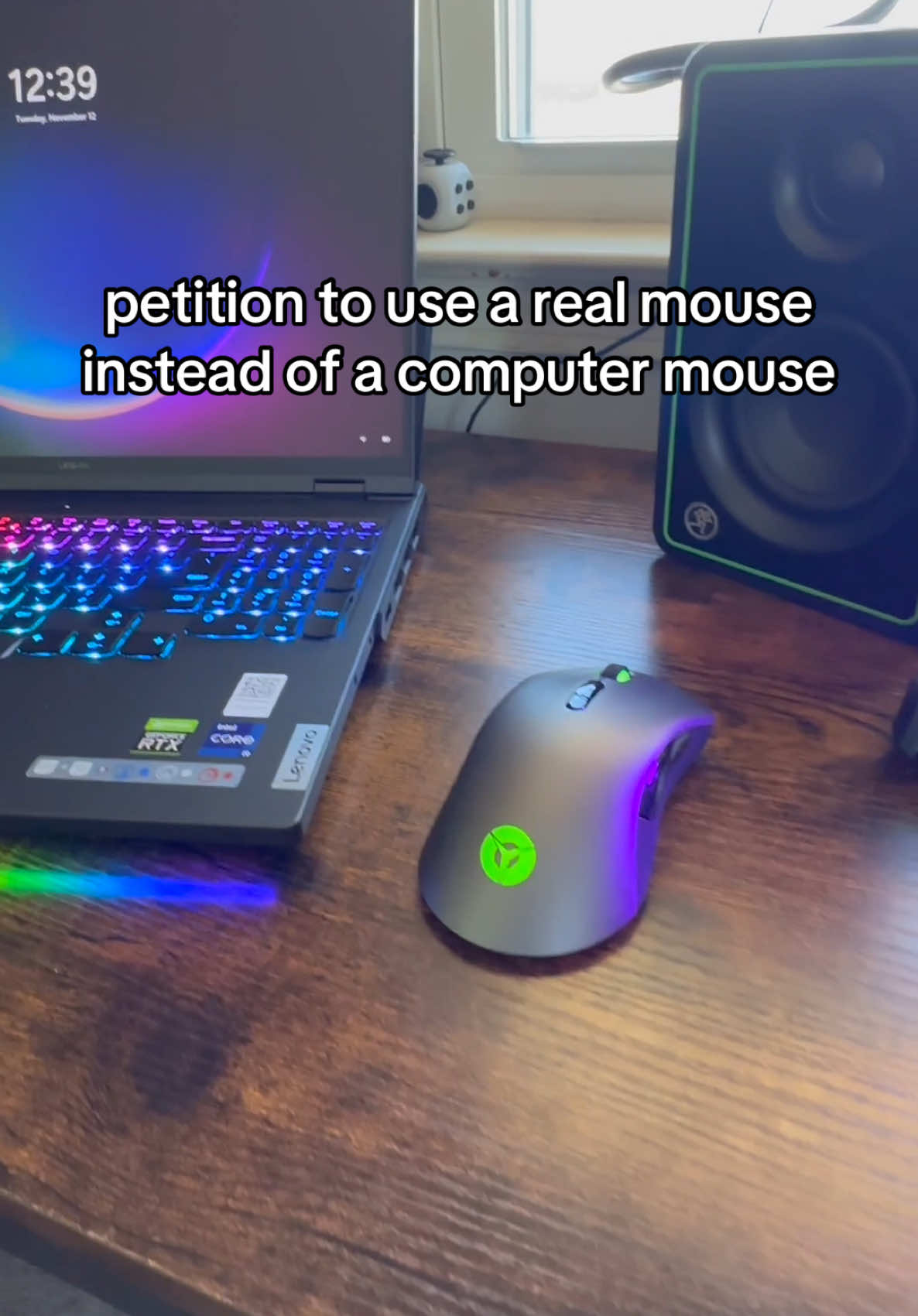 it’s a good idea i swear #mouse #laptop #lenovo #computer 