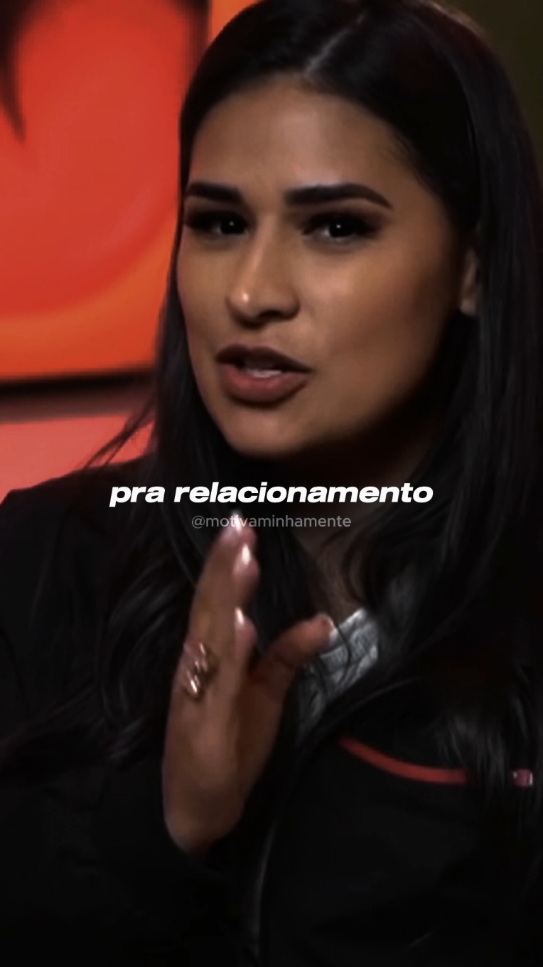 ♥️ O amor pode permancer vivo apesar de todas as situações que o casal passa no dia a dia, basta ter respeito, conversas, carinho e principalmente fé, porque a fé faz o casal ter esperança em dias melhores. Conselho: @Simone Mendes  #relacionamento #conselhos #amor 