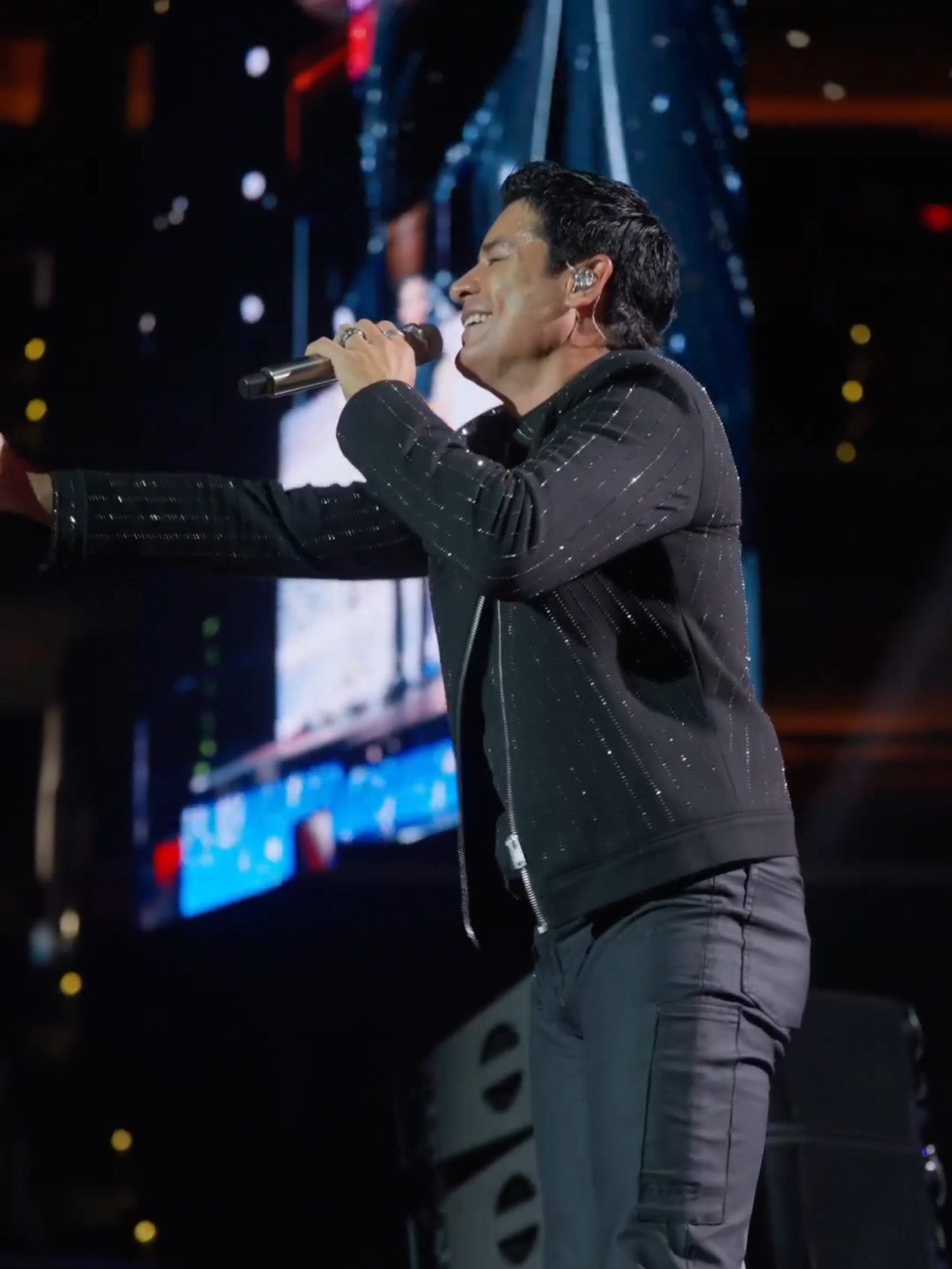 Ustedes están ahí, en el centro de mi ❤️ #Chayanne #Clasicos#DeGiraConTikTok #ElCentroDeMiCorazón