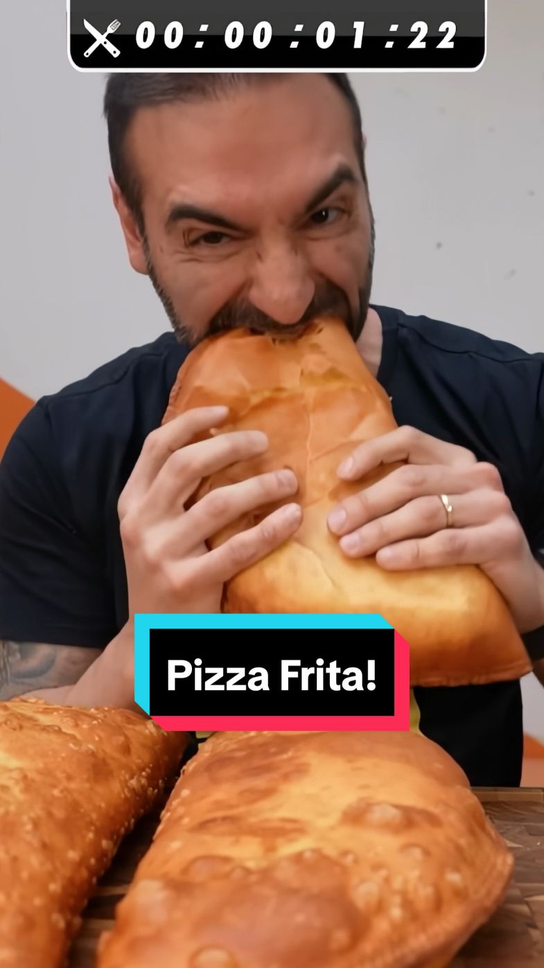 Ninguém NUNCA comeu essa PIZZA FRITA de 1KG! 👹 #pizza #pastel #comida #desafios