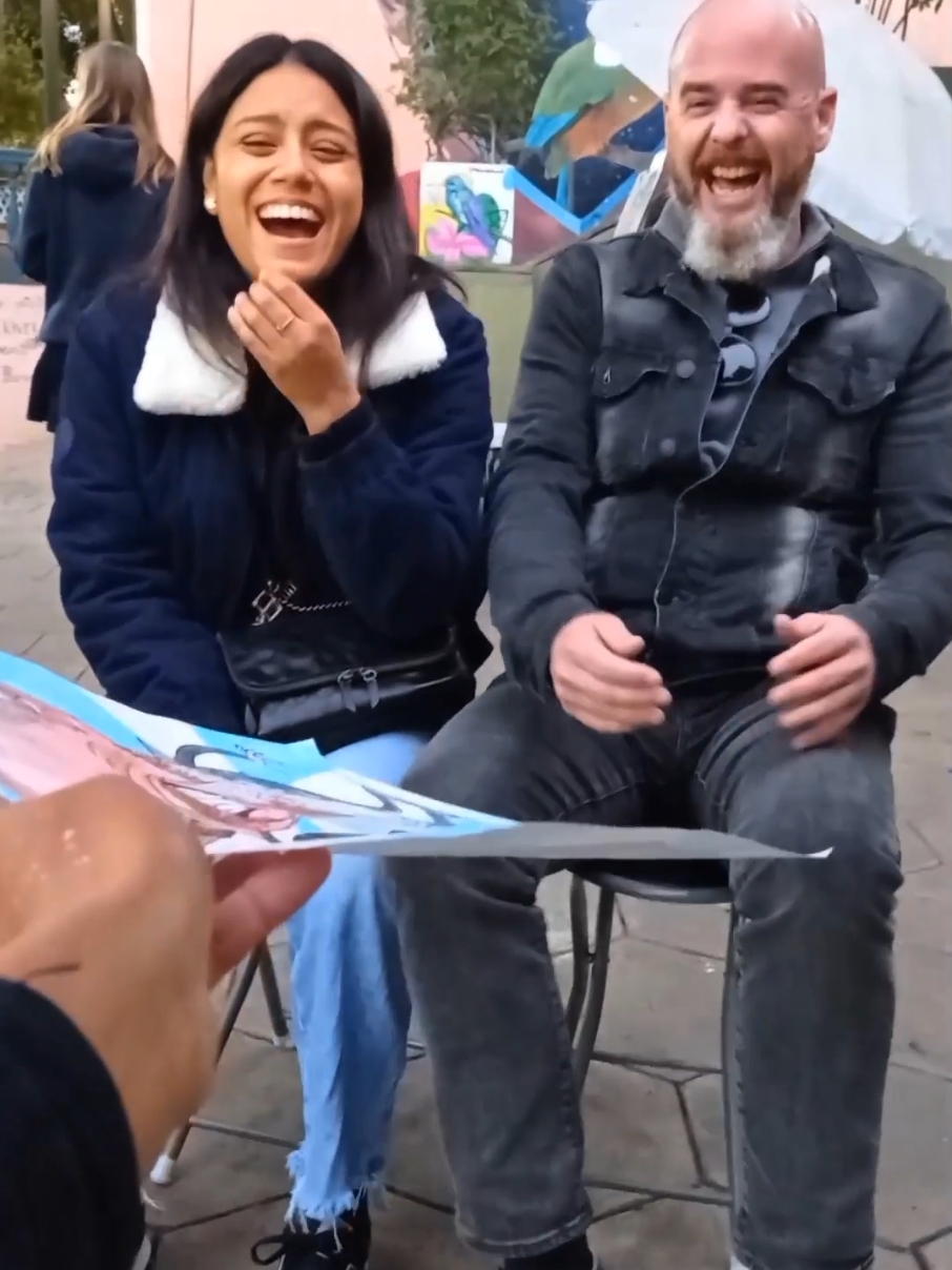 😸🤙🏿#reacción #recuerdos #funny #reaction #streetart #caricature #caricaturas #livecaricatures #caricaturasenvivo #lovecats #cats #puentedelossuspiros #barranco #lima #perú #🇵🇪 