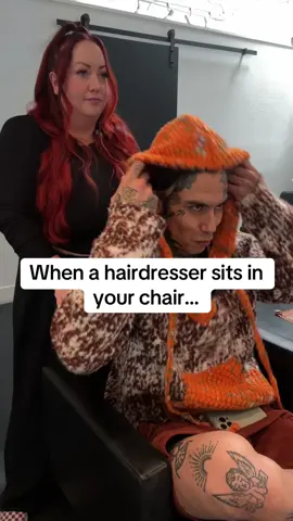 Whoops I forgot this was in my drafts 🫥 That time I took @Castillo Bataille URNGGGE 🍊 #matrixpartner #menshair #orangehair #splitdye 