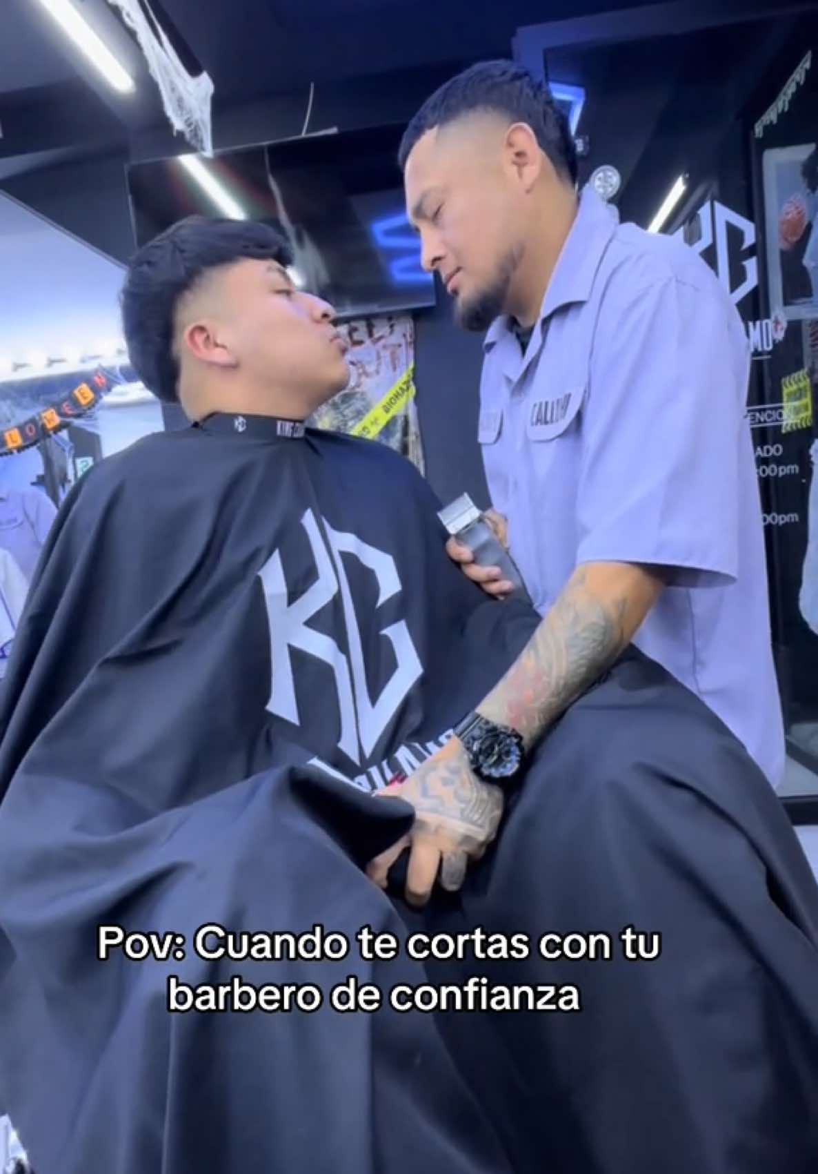 Cuando hay Muchaaaaaa confianza 🫣💈🙌🏼 @Richuchex #sau #barberia #viral_video #peru🇵🇪 #mundotikto #jaja #virallllllllllllllllllllllllll #fyp #paratiiiiiiiiiiiiiiiiiiiiiiiiiiiiiii #risas @Chinita🙈💗 @Canchita ⚔️⚡️ 