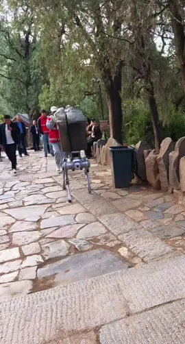 Robots that lift heavy loads #technology #gadgets #useful #engineering #robot #moving #mechanic 