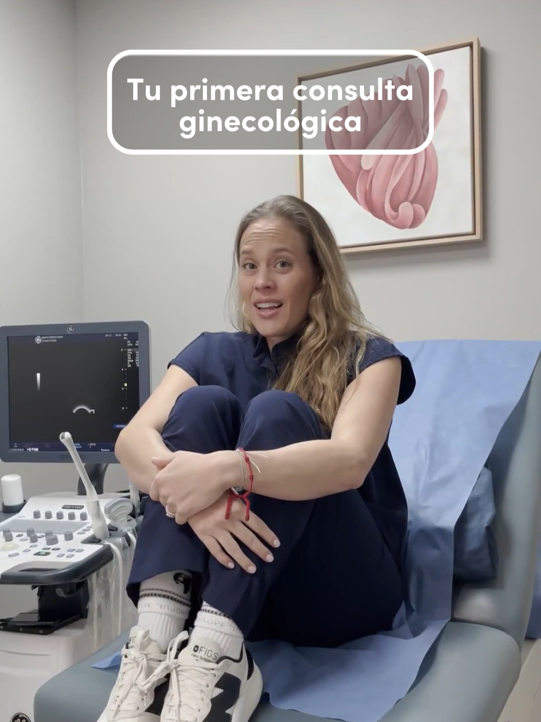 ¡No te asustes por tu primera consulta ginecológica!  Es completamente normal sentirse nerviosa, recuerda estamos para ayudarte, cuidar tu salud y SIEMPRE brindarte confianza. 🫂 . . #ginecosalud #ginecología #firsttime #cuidatucuerpo #primerpaso #bienestarfemenino