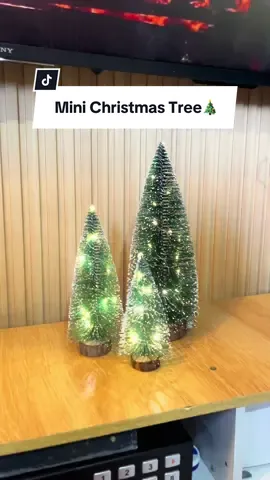 So pretty ng mini christmas tree decor na’to🎄💖 #christmastree #minichristmastree #smallchristmastree #christmasdecorations #christmasdecor 