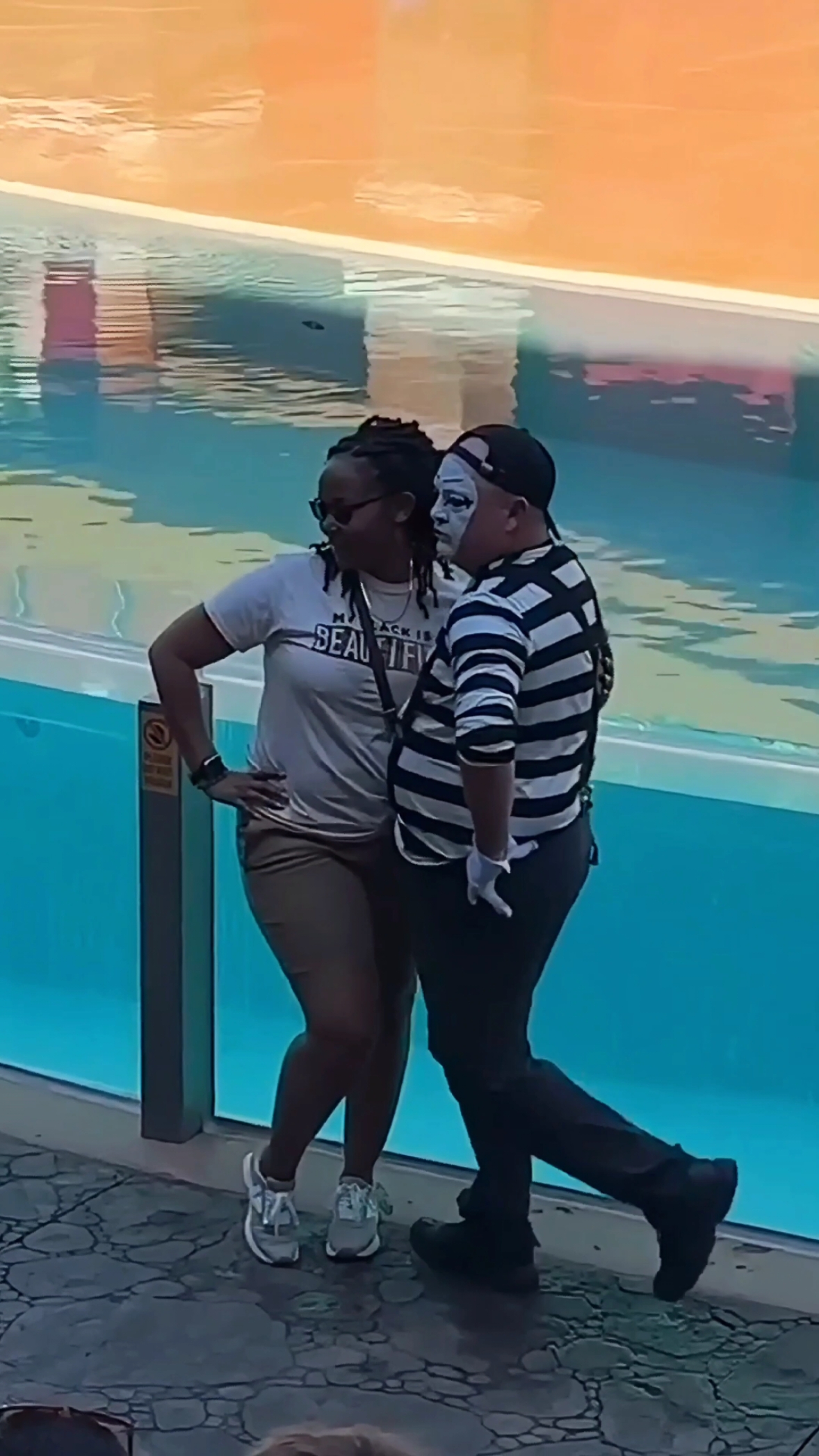 Soo Funny #bestoftom #hilarious #mime #tomthemime #tom #seaworldmime #tomtheseaworldmime #totanthemime #vairal #vairalvideo #funny #funnyvideos #fyp #foryou #foryoupage 