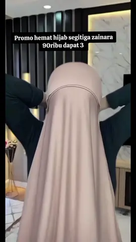 ayo dicheckout hijabnya #belik lokal#hijab #hijabsegitiga #cekkeranjangkuning 