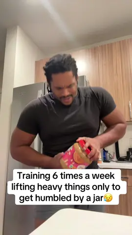 Its just a jar🤦🏾‍♂️ #funnyvideo #gymviral🔥 #viralvideo 