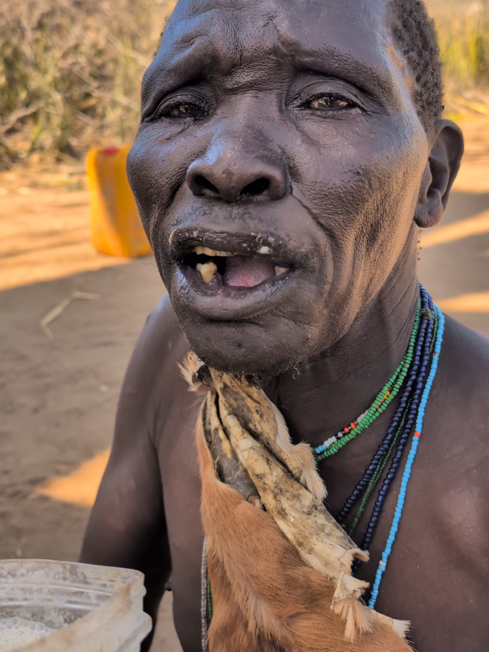 that's Chief Oldman Drinking beer 🍻 for breakfast morning😋 Amazing tradition lifestyle #africa #bushmen #culture 