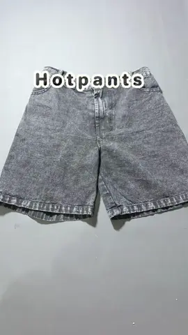 #fypシ゚viral #hotpants #celanawanita 