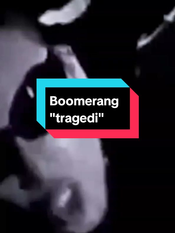 Boomerang _ Tragedi  #fypシ #royjeconiah #boomerang #musicvideo #liriklagu #fypage 