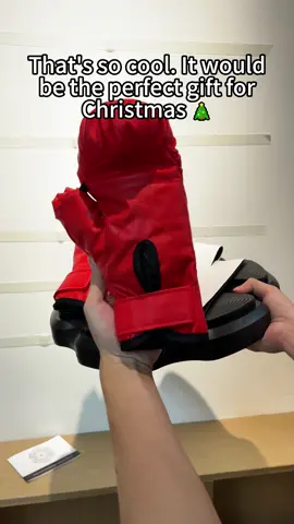 That's cool. It's a great deal now #christmasgift #fyp #christmas #present #kids #adults #fun #boxing #musicboxing #bluetooth#tiktokmademebuyit #spotlight #blackfridaysale #dealdrops 