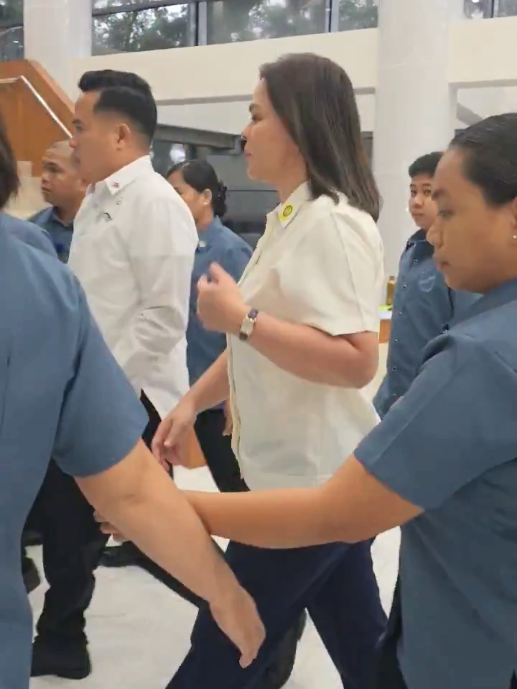 Vice President Sara Duterte arrives at the House Quad Committee hearing  #saraduterte #DCW #dutertelangmalakas👊 #duterte #senate #fyp #indaysara #digong 