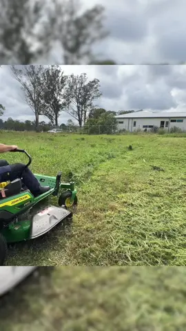 Grass and weeds meet an unkind fate. #Johndeere #satisfying #timthelawnmowerman @hutcheonandpearce 