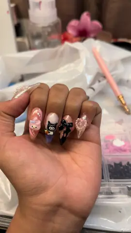 חוששני שהציפורניים אכלו #hellokitty #nails #kuromi #mymelody #לקג׳ל #הלוקיטי 