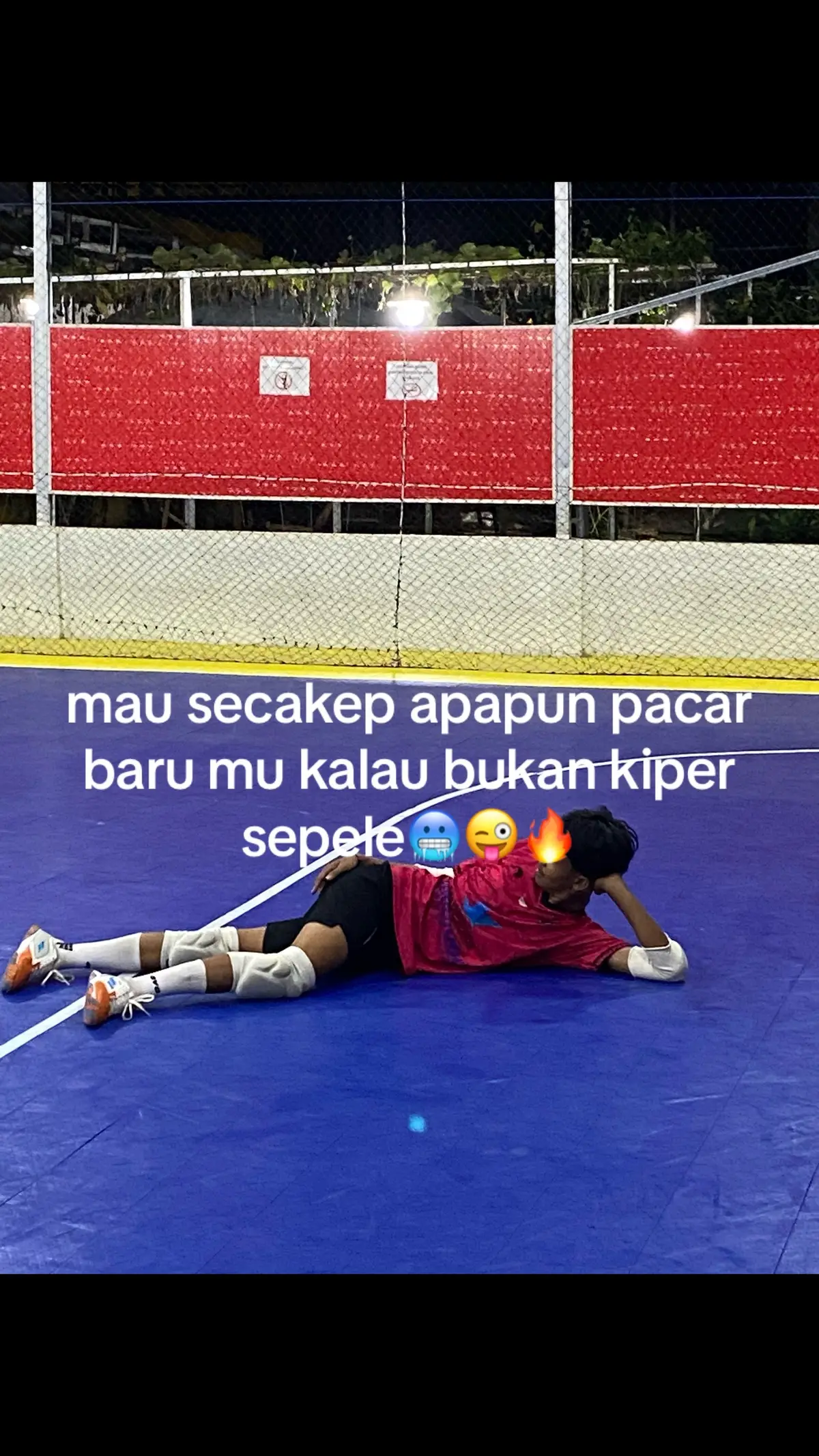 canda😭#fypシ #masukberanda #futsalindonesia #storyfutsal #timfutsal #goallkeeper 