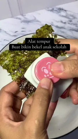 Bisa buat bunda yang suka bikin kreasi bento buat bekel anak #cetakannori #bento #idebekal 