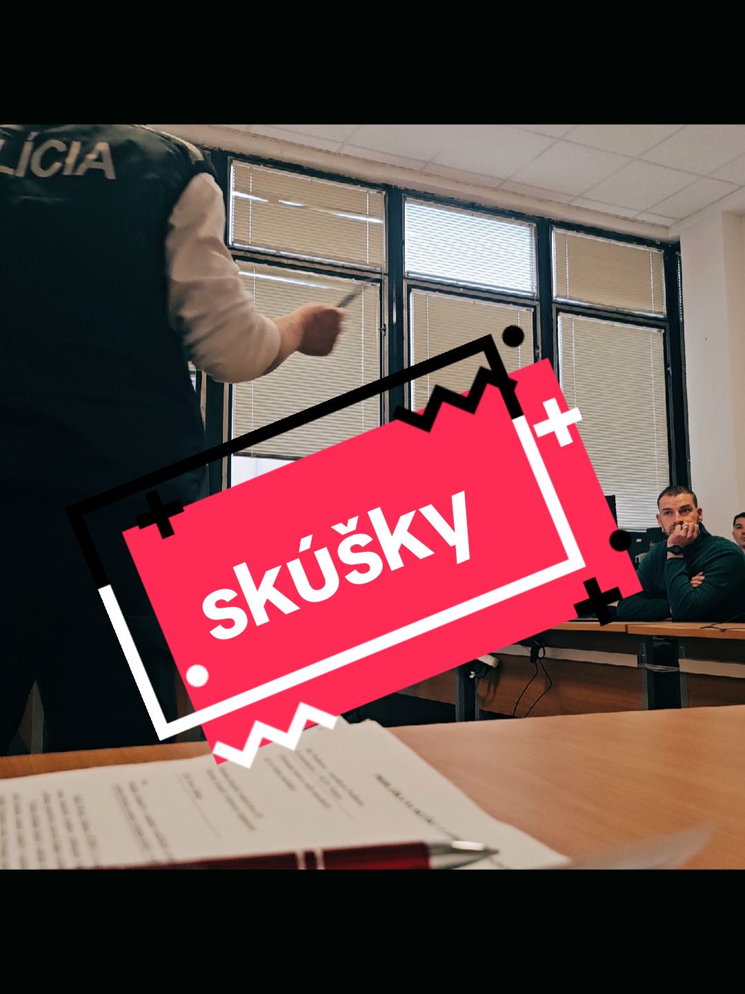 Skúšky žiadatelov o vodičské oprávnenie #nehodovka #nehodovkanovezamky #policianovezamky #policiasr #mirkomix #autoškola #skúšky #vodičskýpreukaz #vodičák 