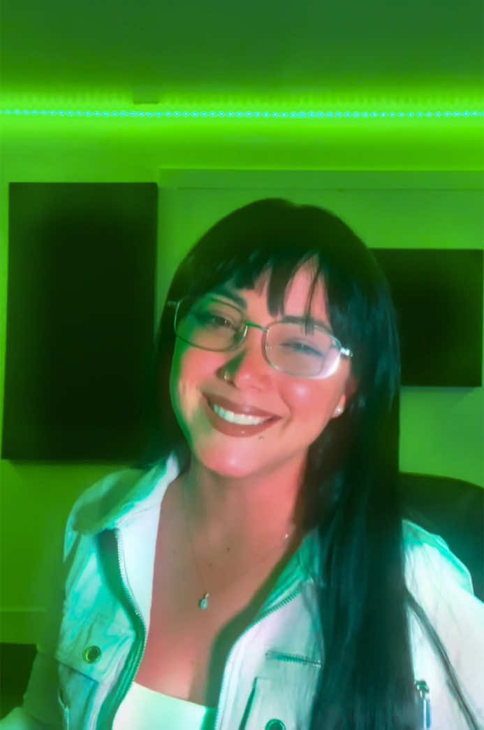 🚨🚨🚨 Para los que tanto me piden esta canción ya pendientes que el próximo mes venimos con el mejor bolígrafo de la republica @insurrecto_oficial y @SagoWorldMusic la bestia, con esta que se llama La Pareja Ideal para cerrar el año por todo lo alto❤️ a quien se la dedicarías? Etiquétalo😍 #reels #laparejaideal #comingsoon #trendingreels #trending #musa #insurrecto