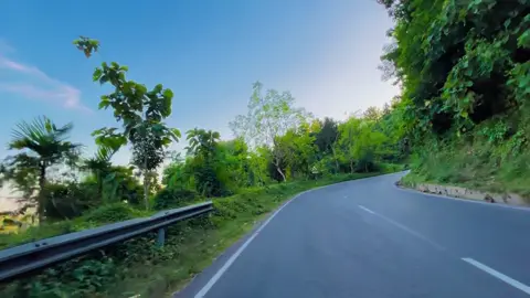 Rangamati road 🌝#trend #fyp #videography #fypage #foryou #natural #rangamati #পাহাড় @mdruhan0077 