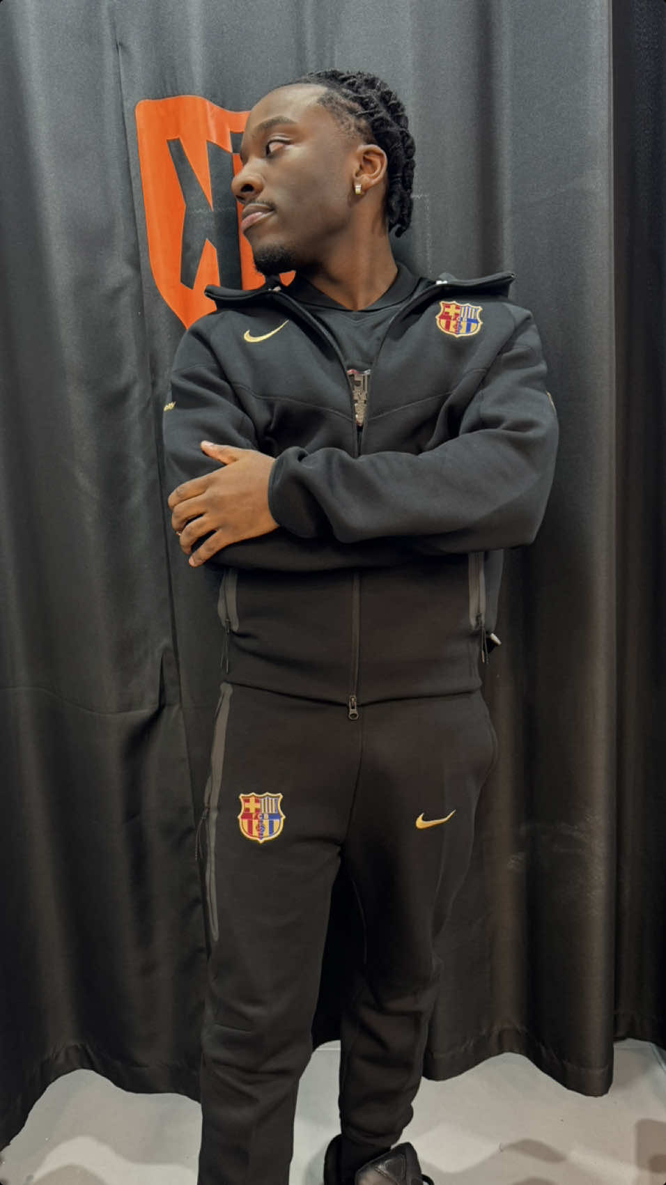 ⚫️ BARCA ⚫️ L’equipe du @Barça Academy disponible dans ton shop Fk ROUEN  📍161 rue du gros horloge 76000📍 #barca #rouen #pourtoi #Tech #nike #foryou 
