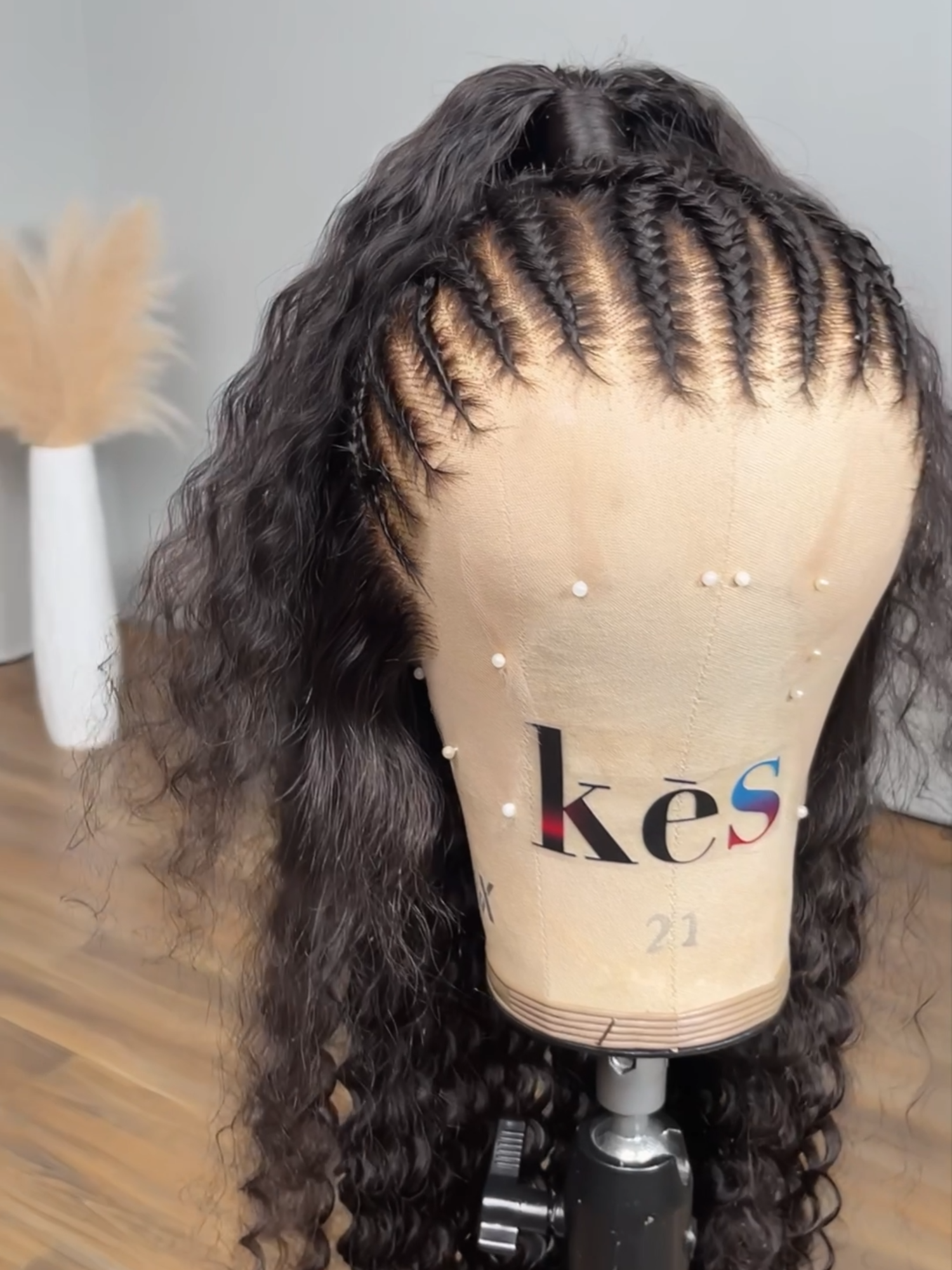 Top knot ✨Must Have WIG in 2024 ✨Who’s ready for the freaknik??? 👉Hair: KES 13x6 HD lace Wig 👉How to shop: click link bio or DM us directly More discount information, add WhatsApp: +1 626990 5990 #keswigs#kes #hair #hdlace #hairstylist #wiginstall #wiginstalltutorial#wiginfluencer #wigreview #hairstyle #rawhairextension #wig #lacefrontwigs #frontalwig #wigunit #wigforsale #wigslayer #wigstyling #wiglife #wiggoals#hairstraightening #wigstyling