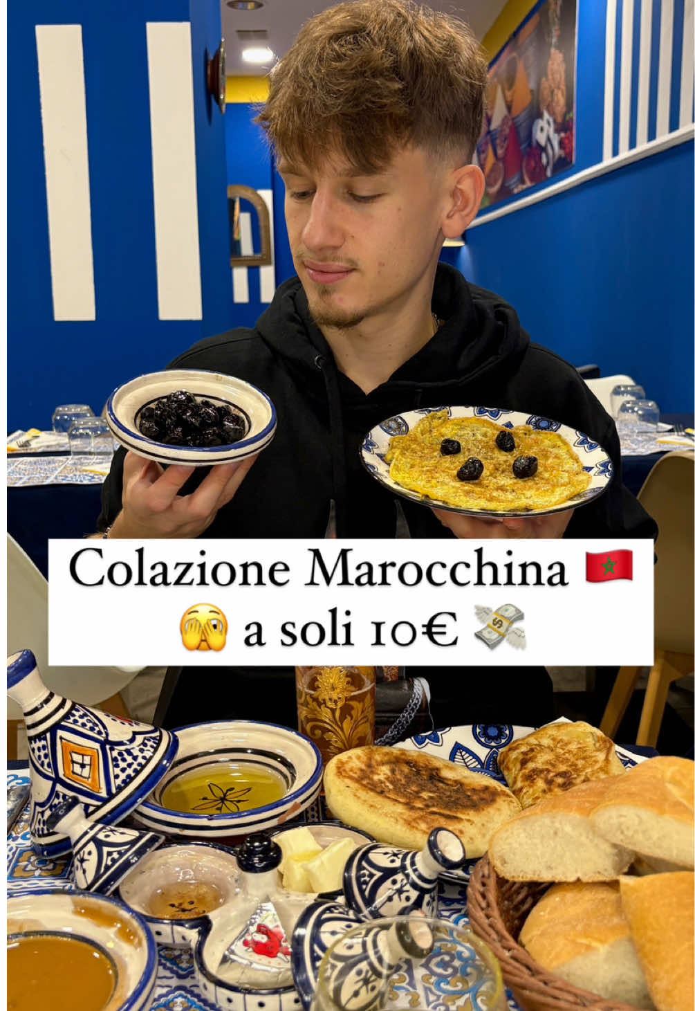 La colazione Marocchina è da provare assolutamente 🇲🇦 Un motivo in più per farlo? Avere lo sconto del 10% facendo la storia Instagram con @shareat_app 📲 Se vuoi sentirti in Marocco vai in Piazza Colombo 29 r 📍per mangiare per un giorno le tipicità marocchine da @risto_marrakech 🇲🇦 Cosa aspetti❓Vai subito a provarlo scontato del 10%💪🏻 @restory.marketing  #adv #shareat #ristorante #genova#genovafood #cibo#food#marocco#couscous#msemen#colazionegenova#genovacolazione#themarocchino#maroccanfood #morocco  