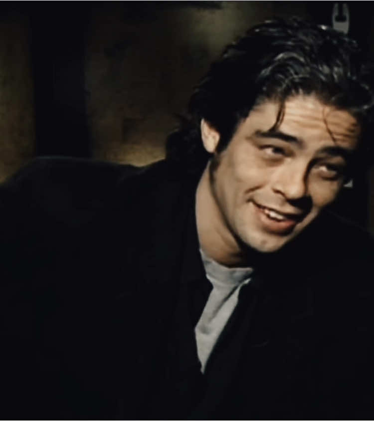 BOOM SHAKALAKA YESSSS GAWDDDDDD #needthat #beniciodeltoro #fyp #oldermendoitbetter #fyppppppppppppppppppppppp #lanadelrey #edit #foryoupage❤️❤️ #viralvideo #hollywood #movies #tv #hot #acting 