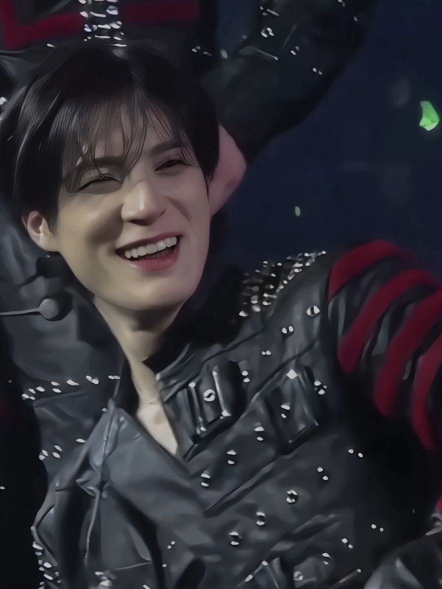 I can't help but be endlessly enchanted by the sparkle in his smiling eyes~ 🥹🫳🍀 #jeno #jenonct #leejeno #제노 #nct #nctdream #fy #fypシ゚viral #xh #jenoeyesmile #eyesmile 