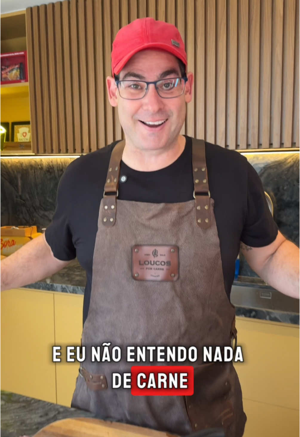 Você é do time do João ou do Paulo?    Nós somos time iFood! Já segue a dica do Paulo e ative as notificações para ficar por dentro do Novembro Absurdo do iFood!  #NovembroiFood#PedeiFoodJáá 