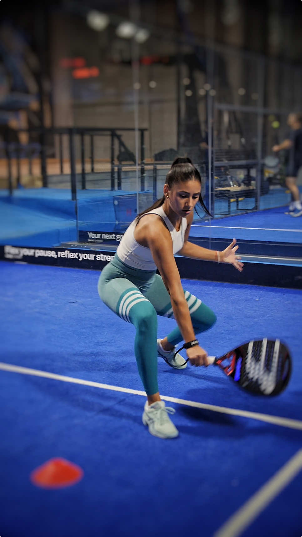 Each day, I’m falling more in love with this incredible sport. It’s truly for everyone - no matter your skill level, there’s always room to grow and enjoy the process. 🤩 Over the past few months, I’ve been diving in deeper, and the journey of learning, improving, and pushing myself has been nothing short of amazing. 💪🏽 In today’s video, I wanted to share a couple of drills I’ve been working on to sharpen my game.  Whether you’re just starting or a seasoned player, these are great for improving precision and control. Let’s keep the grind going! 💯  Who else is hooked on padel?  Drop your favorite drills below! 👇🏽 