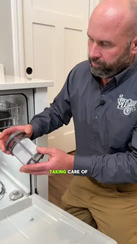 I asked a professional plumber to dispel dishwasher myths #Cascade_Partner Link in bio to try #CascadePlatinumPlus for your dishwasher #CleanTok #dishwasher #plumbertips #proplumbertips 