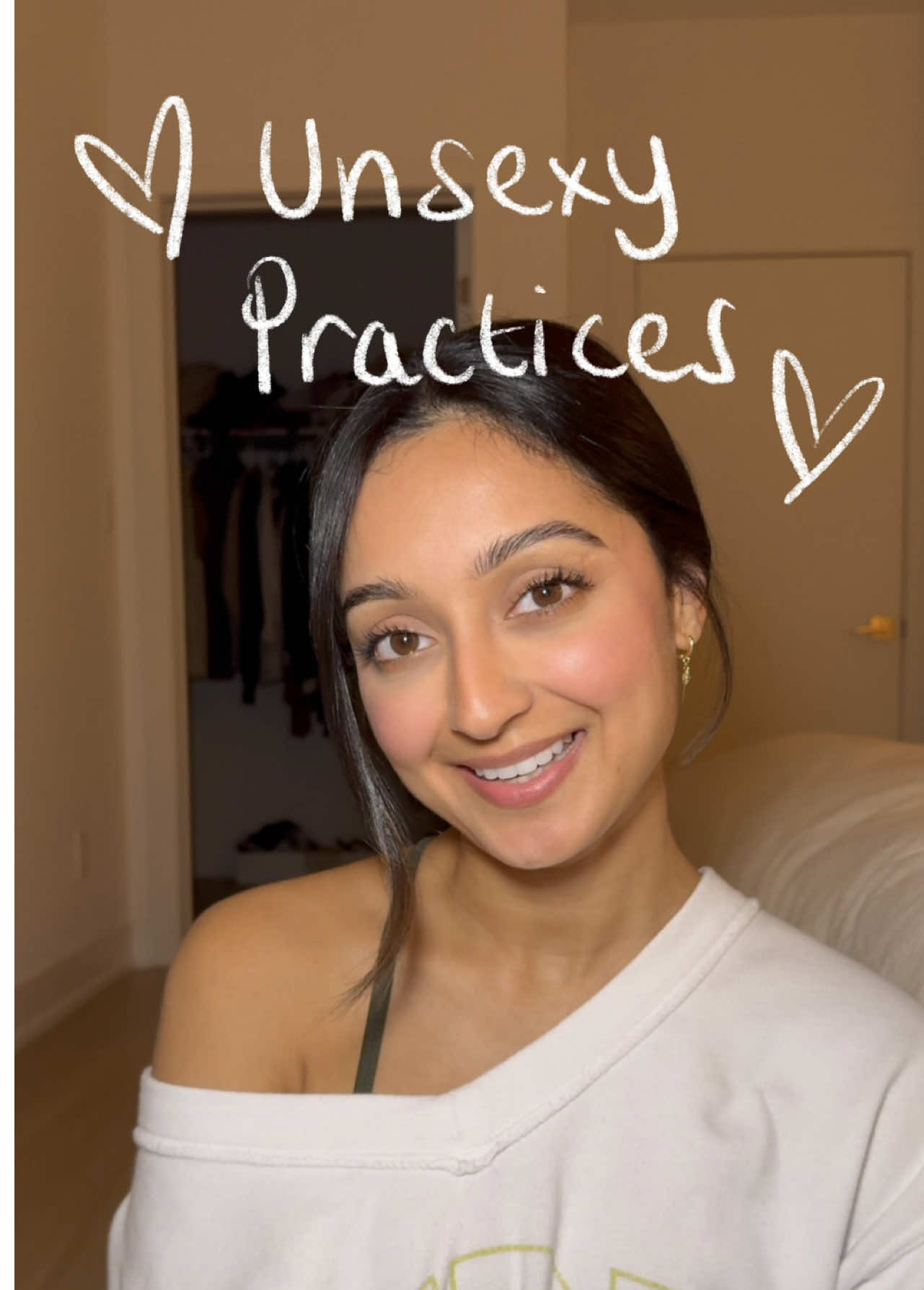 ✨Unsexy practices that you can incorporate to help you feel sexier! ✨ 1. Mouth tape - MRECKE Good Night Tape 2. Coconut oil - @gurunanda.official Coconut & Peppermint Oil 3. Digestive enzymes - @pureencapsulations Digestive Enzymes Ultra 4. Dry brush - @kitsch Dry Brushing Body Brush #unsexyproducts #unsexypractices #beautytips #holisticpractices #holisticnutrition #drybrushing #oilpulling #digestion #digestiontips #guthealth #mouthtaping #mouthtapingbenefits #morningroutine #DailyRoutine #dailypractices 