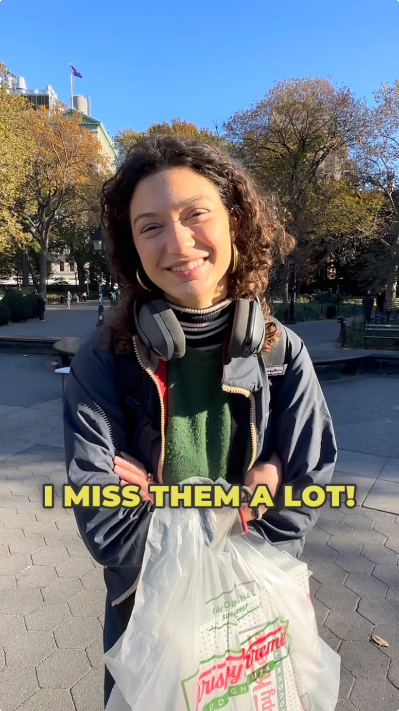 What’s really hiding Behind The Screen? 📲 From cell phone lock screen wallpapers to last texts sent, we’re revealing personal stories from everyday people on the streets! ❤️ Watch as we uncover surprising, funny, and heartwarming moments! #BehindTheScreen #interview #streetinterview #fyp #nyc #newyork #milan #friends #friendship #BestFriends #wallpaper #wallpapers 
