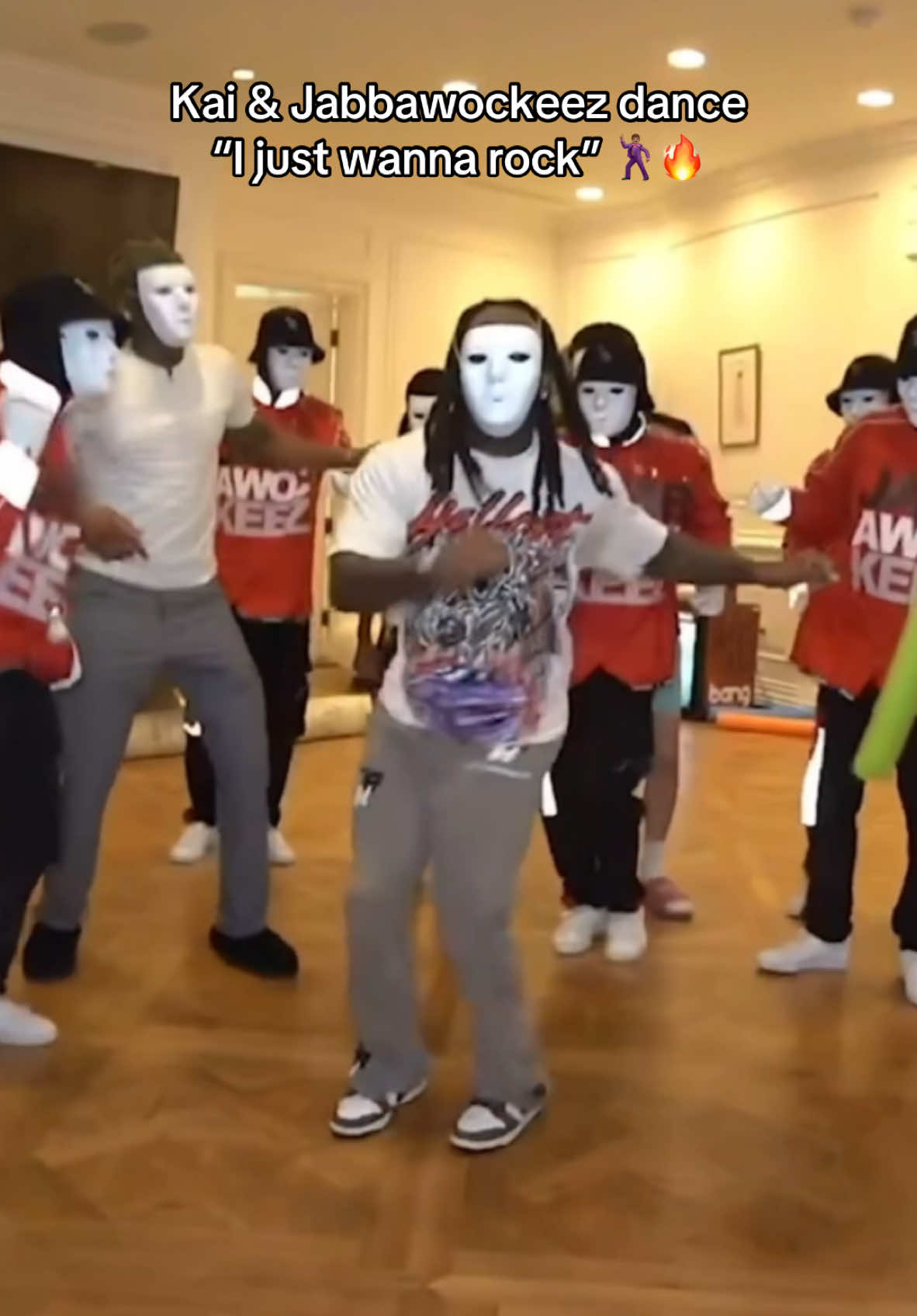 Jabbawockeez almost revealed its face 😨 #kaicenat #jabbawockeez #kaimafia #amp #fyp 