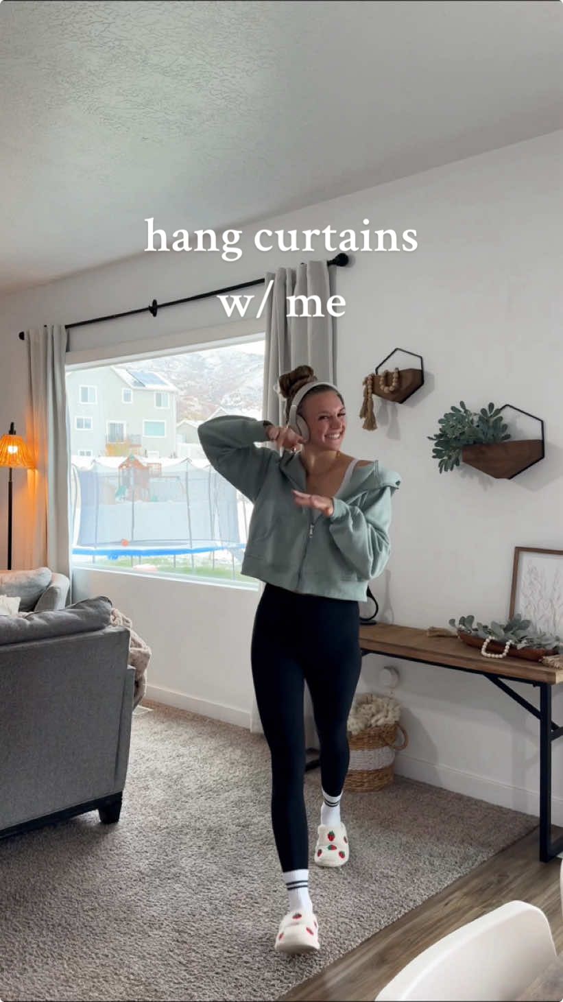 hanging curtains made the BIGGEST difference in our family room!! I am in LOVE it totally elevated the space!✨🫶🏼  • #sahmlife #sahm #DIY #homedecor #houseproject #momlife #relatable #fail #Vlog #Lifestyle #Home #motherhood #homemaker #wifeduties #momof3