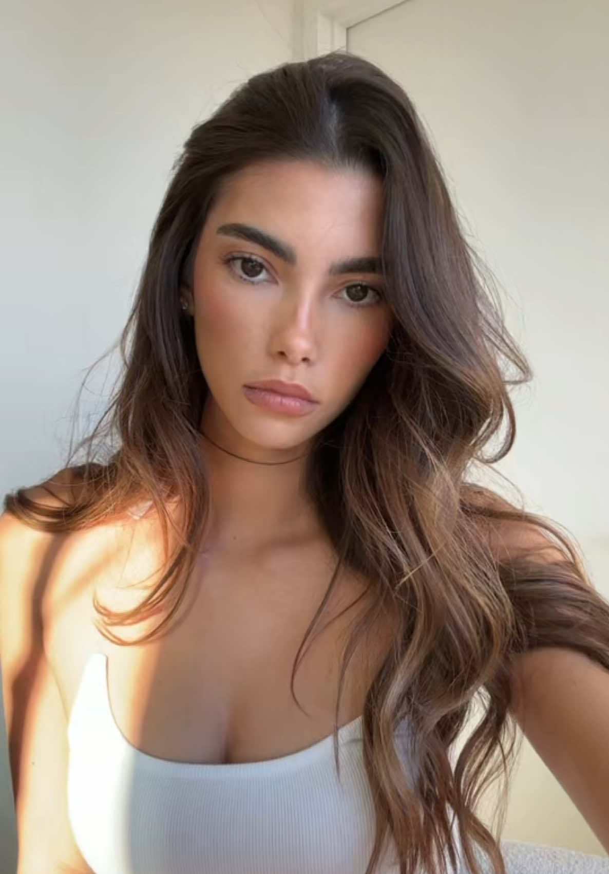 Did my hair and make up for once 🥹