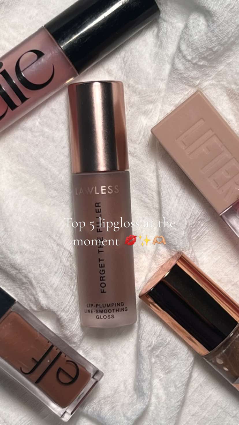 All in my showcase to purchase 💋✨🫶🏼 #fyp #lipglosses #makeuptok #makeup #lipcombo @INNBEAUTY PROJECT @LAWLESS Beauty @Maybelline NY @elfcosmetics @Saie 