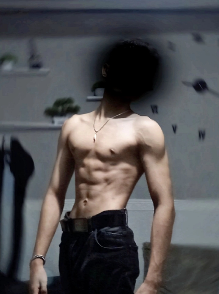 masih proses#CapCut #workout #GymTok #workoutmotivation #sixpack #perubahandulusekarang 