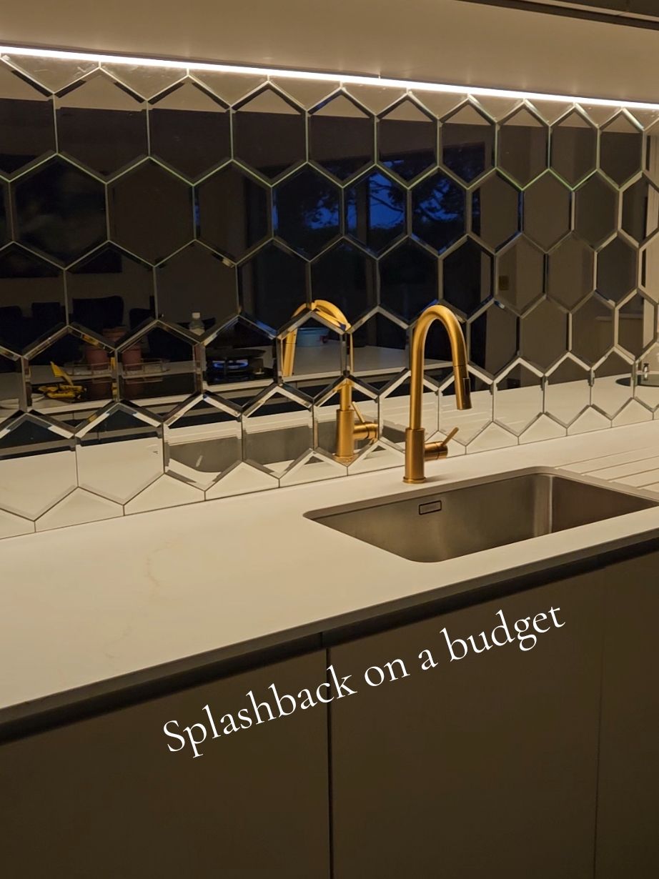 Best purchase to date. cheap and cheerful for a splashback  #splashback #backsplash #mirrortile #mirrorbacksplash #mirrorsplashback #kitchendesign #kitcheninspo #kitchentiles #kitchendecor #mirror #renovationsuk #kitchen #Home 